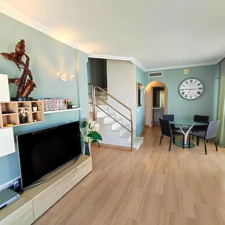 Penthouse In Puerto Marina Benalmádena
